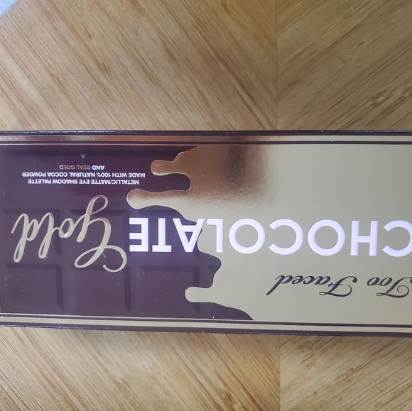Too Faced Chocolate Gold Eye Shadow Palette - Picture 2 of 3